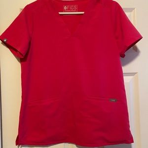 Figs 6 pocket scrub top